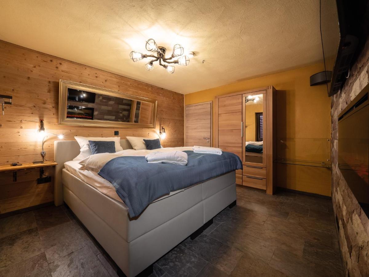 Ferienwohnung Altschloss Eppenbrunn Buitenkant foto